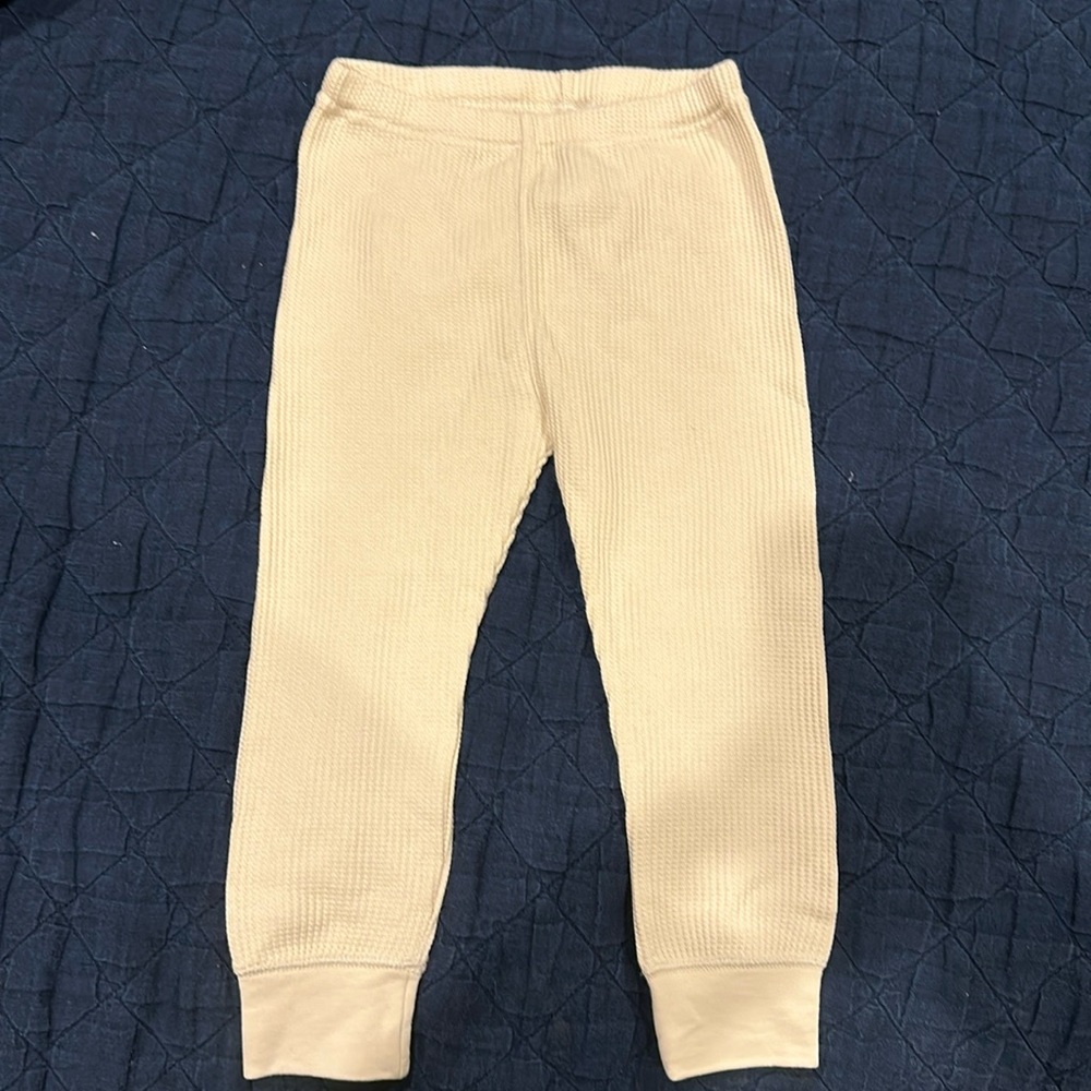 NWOT Uniqlo waffle jogger 3y in cream